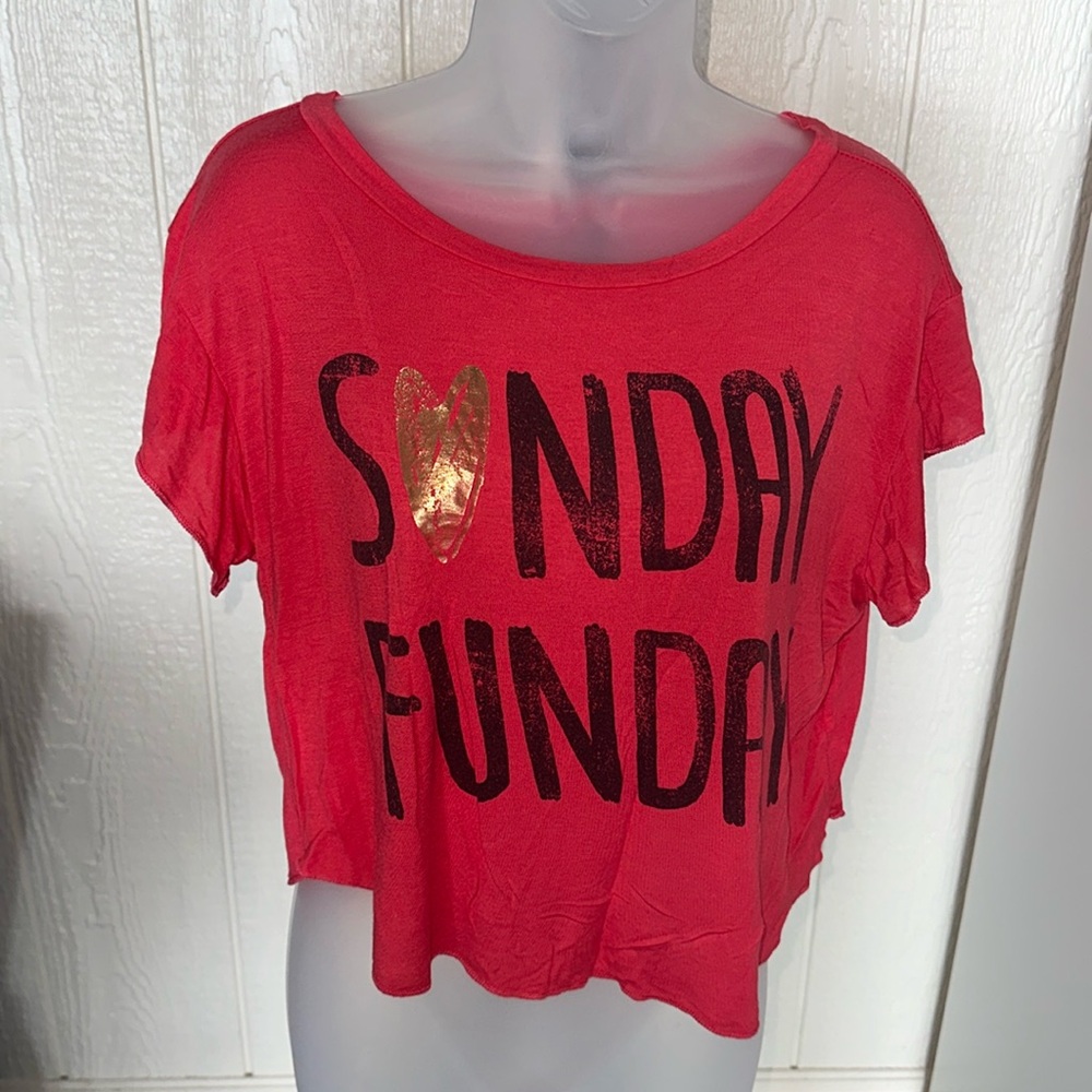 Crop to tshirt